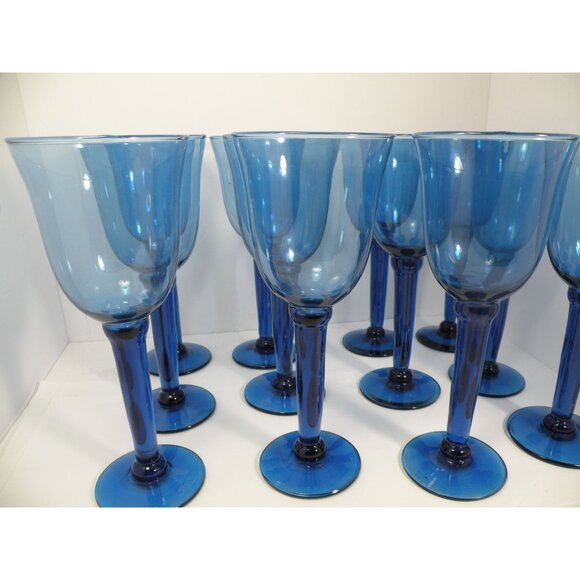 Vintage Cobalt Blue Blown Glass Goblets Stemware Wine Water Glasses Elegant Des - Picture 4 of 14